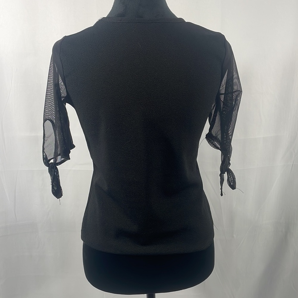 Black Top, T, Sheer sleeves,Small - Picture 3 of 7